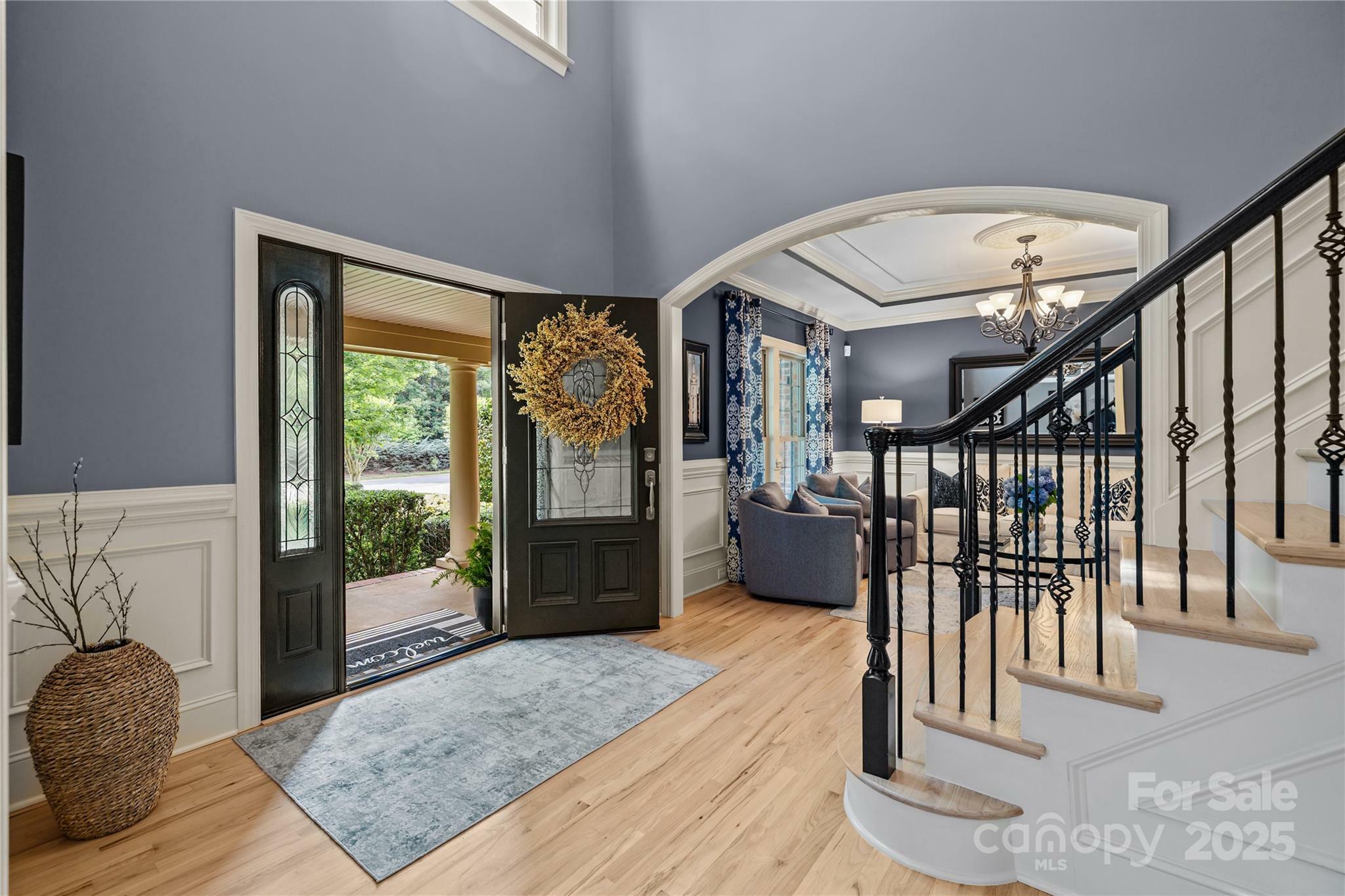 Property Photo: 9021 Unbridle Lane NC 28173