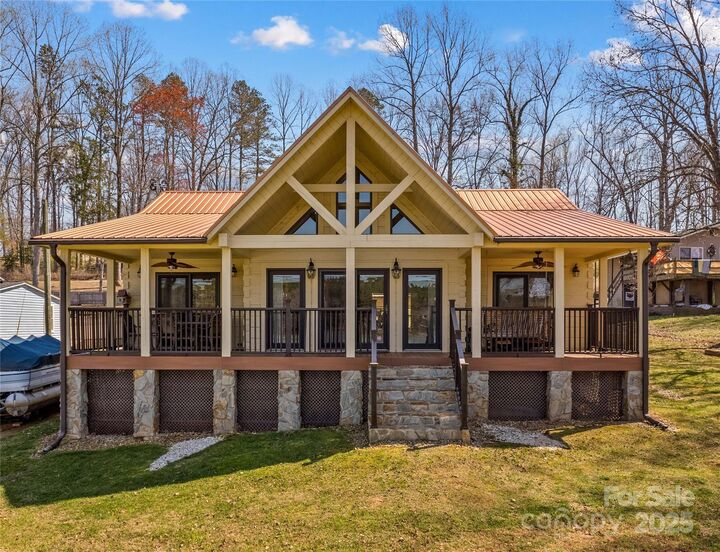 Property Photo: 3062 Bass Drive NC 28673