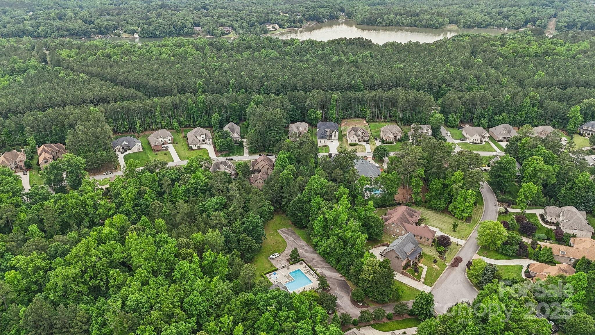 Property Photo: 309 Palm Cove Way SC 29745