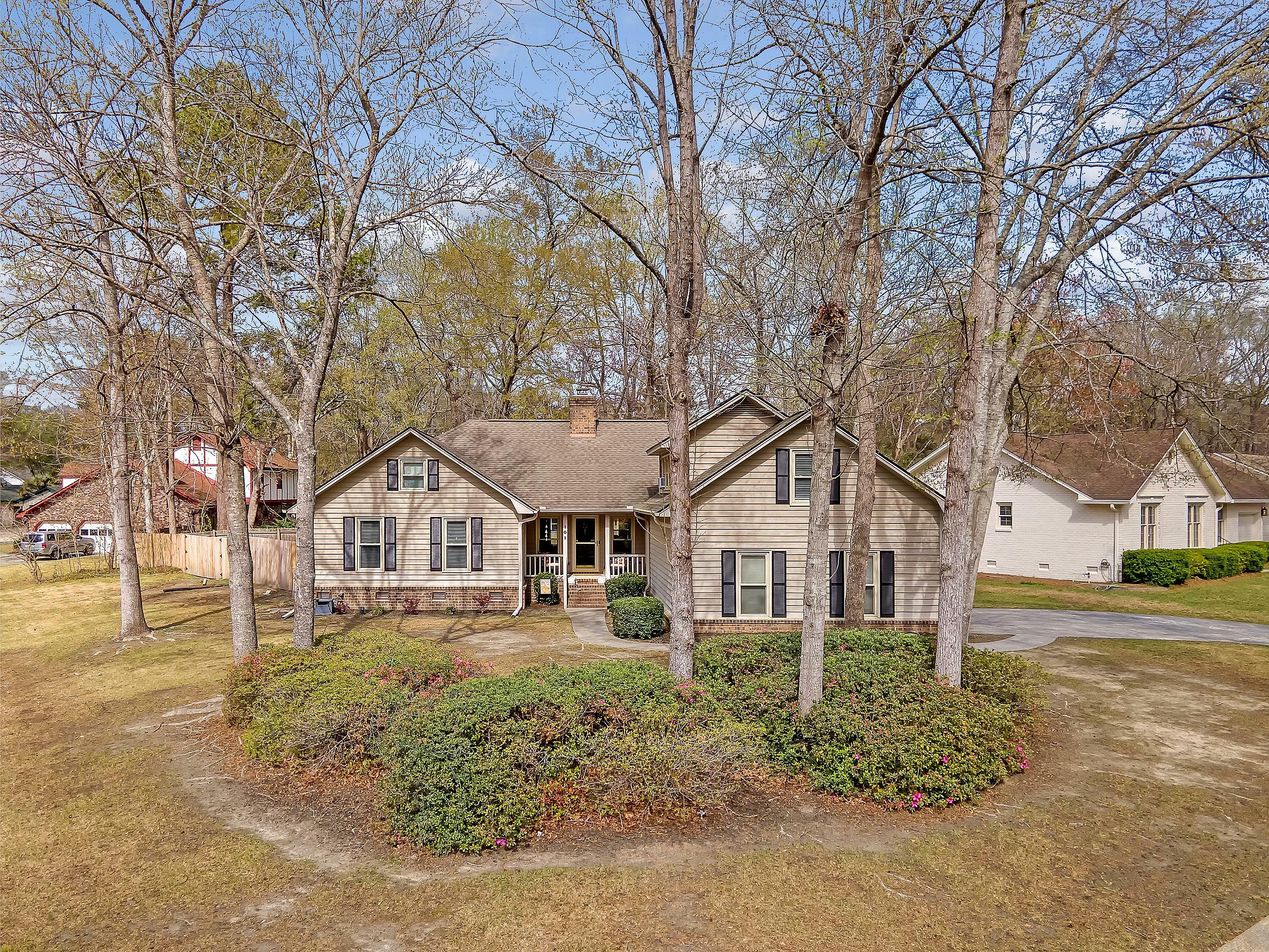 101 Plantation Drive  Summerville SC 29485 photo