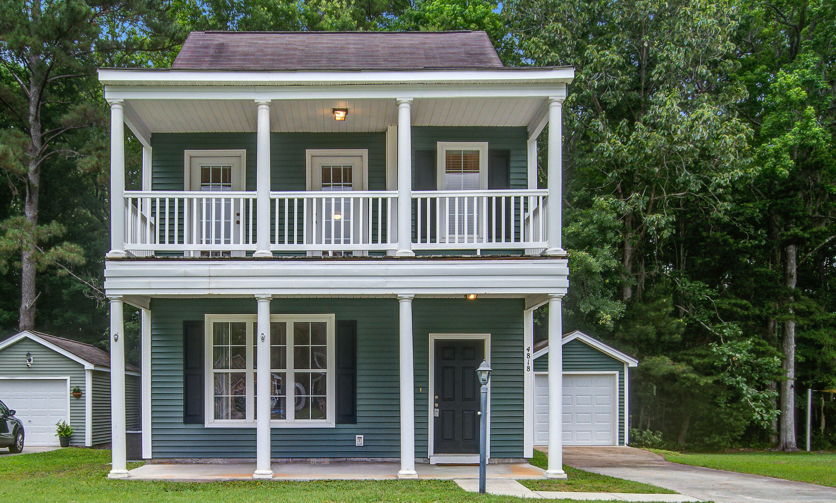 Property Photo: 4818 Buttercup Way SC 29485