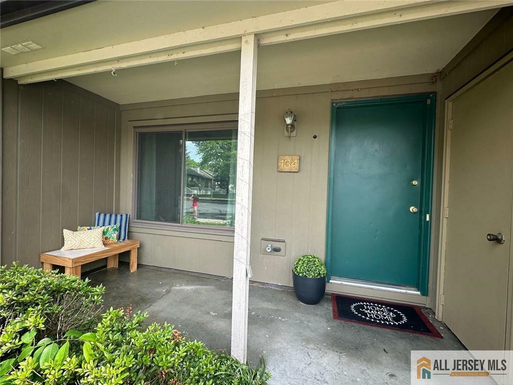 Property Photo:  134 Hampshire Drive  NJ 08536 