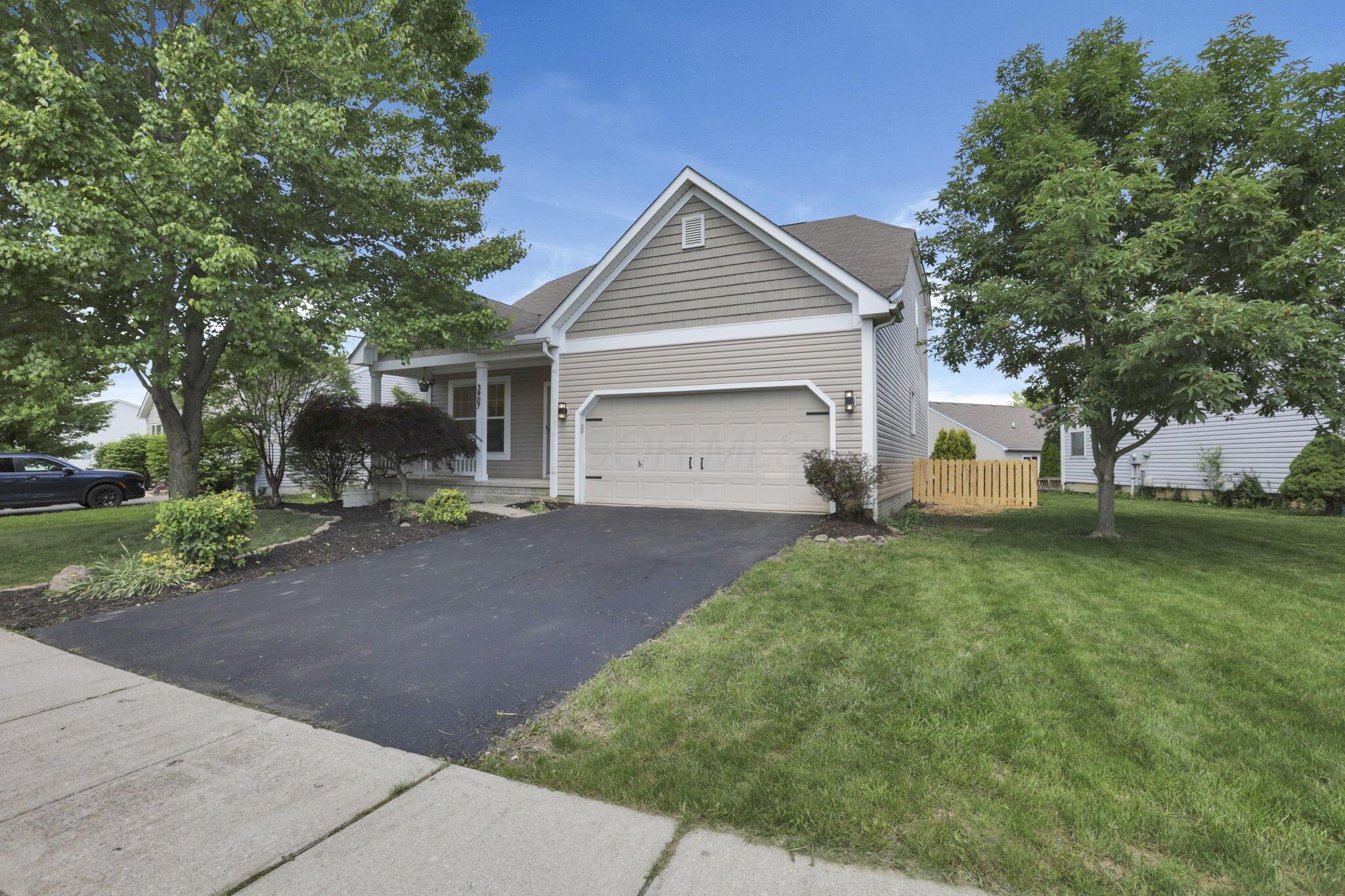 Property Photo: 3907 Winding Path Drive OH 43110