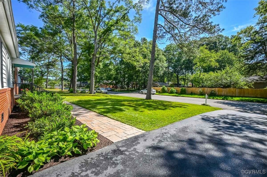 Property Photo: 1002 Pinewood Drive VA 23238