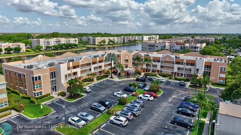 Property Photo: 7413 Granville Dr 107 FL 33321