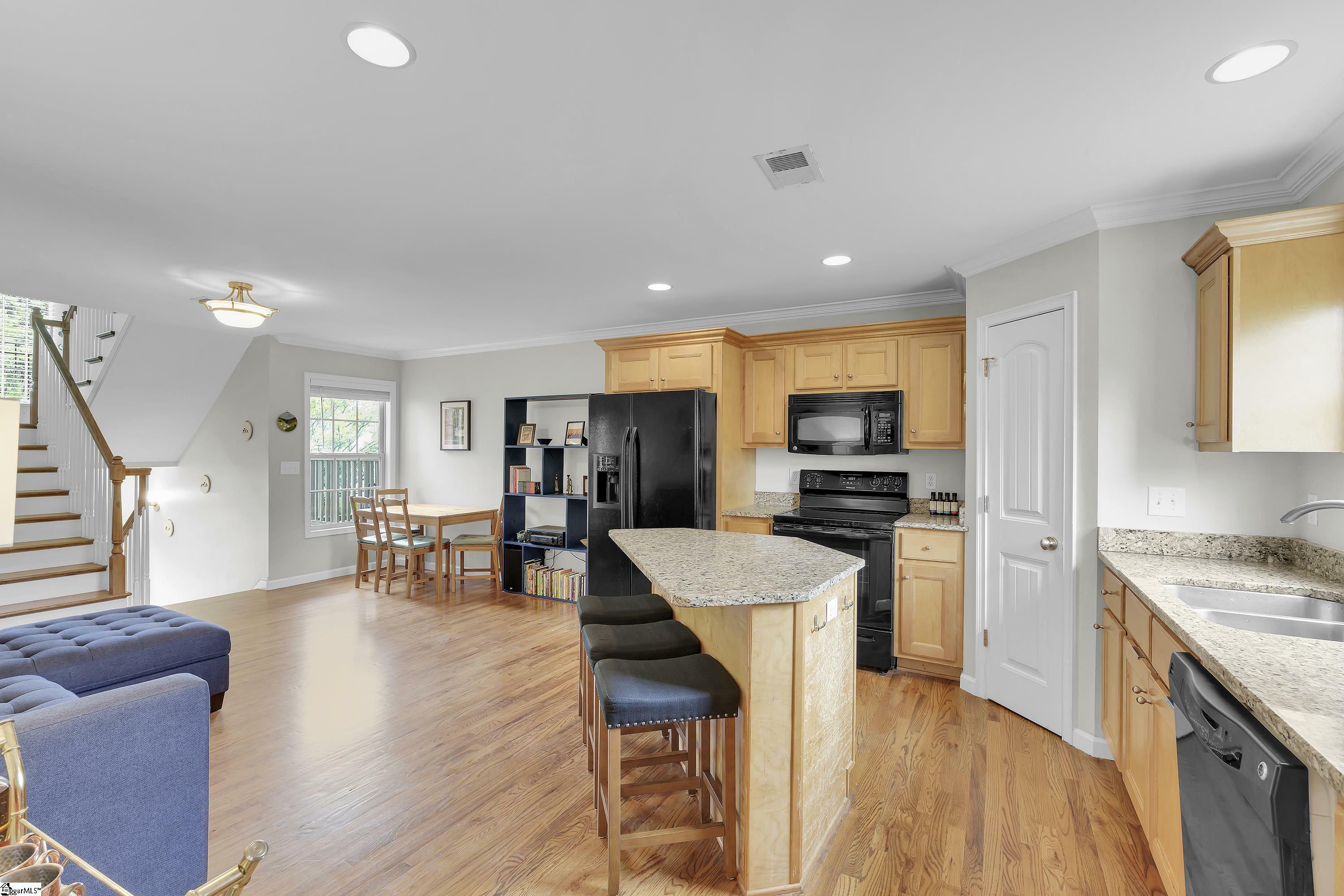 Property Photo: 7 Hamilton Avenue SC 29601