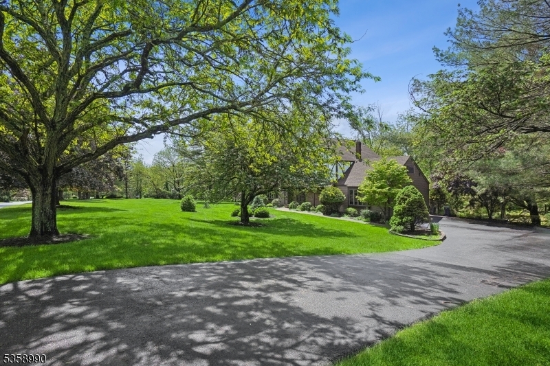 Property Photo: 3 Hendrick Rd NJ 08822