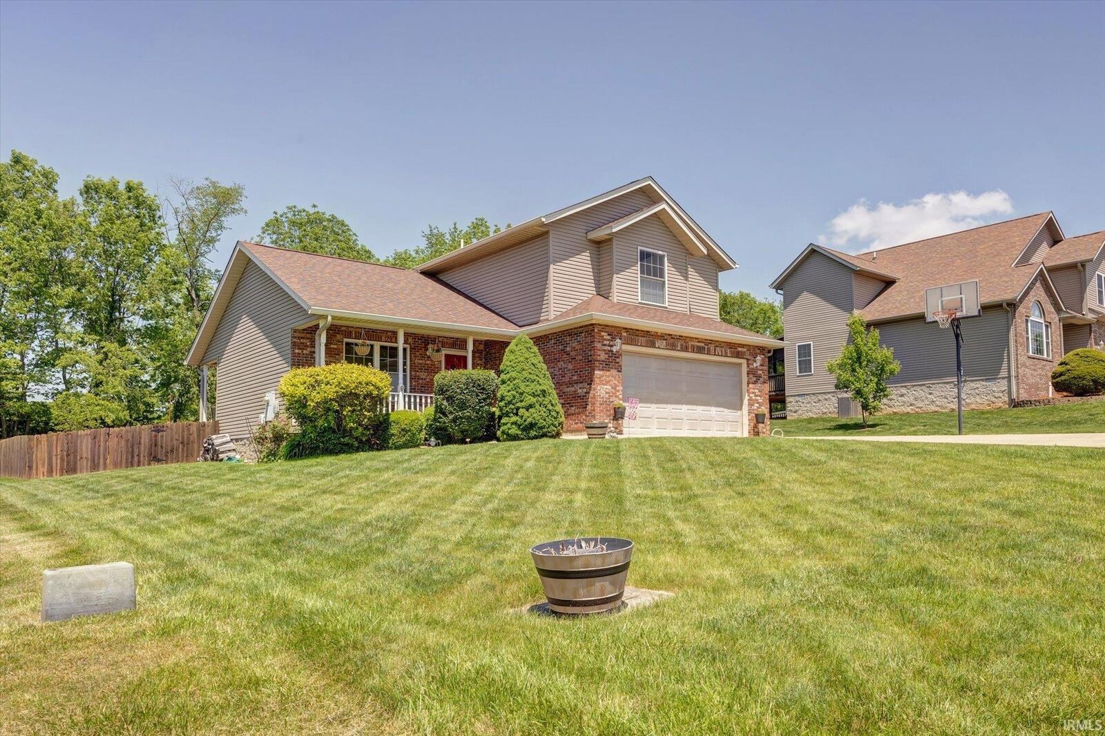 Property Photo:  1177 E Marigold Drive  IN 47401 