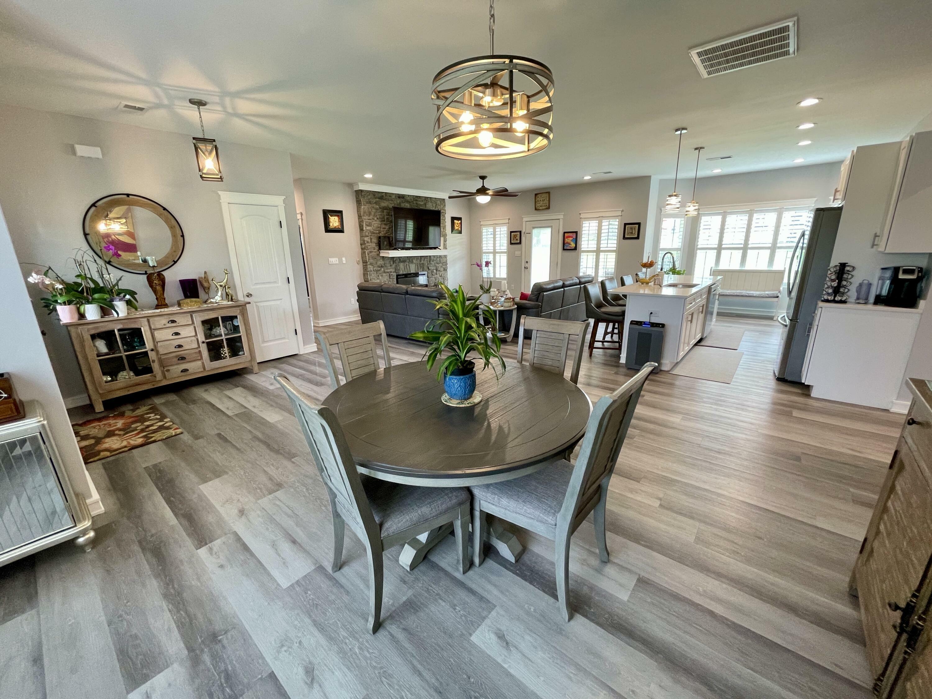 Property Photo: 156 Kaydon'S Way KY 42503