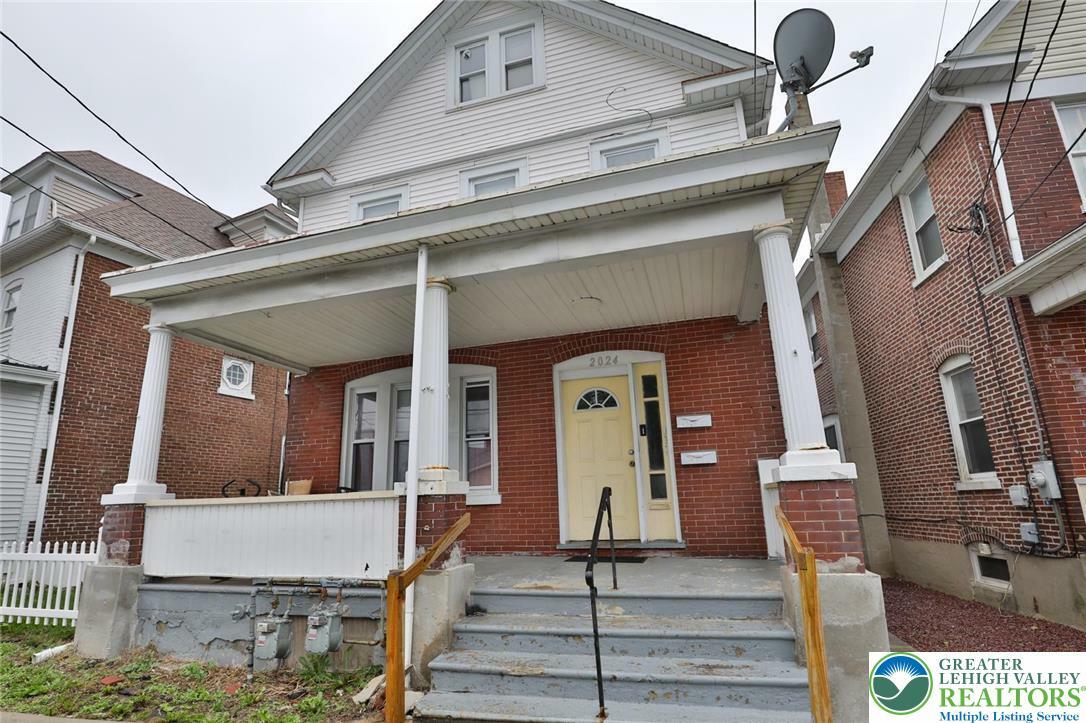 Property Photo: 2024 Freemansburg Avenue PA 18042