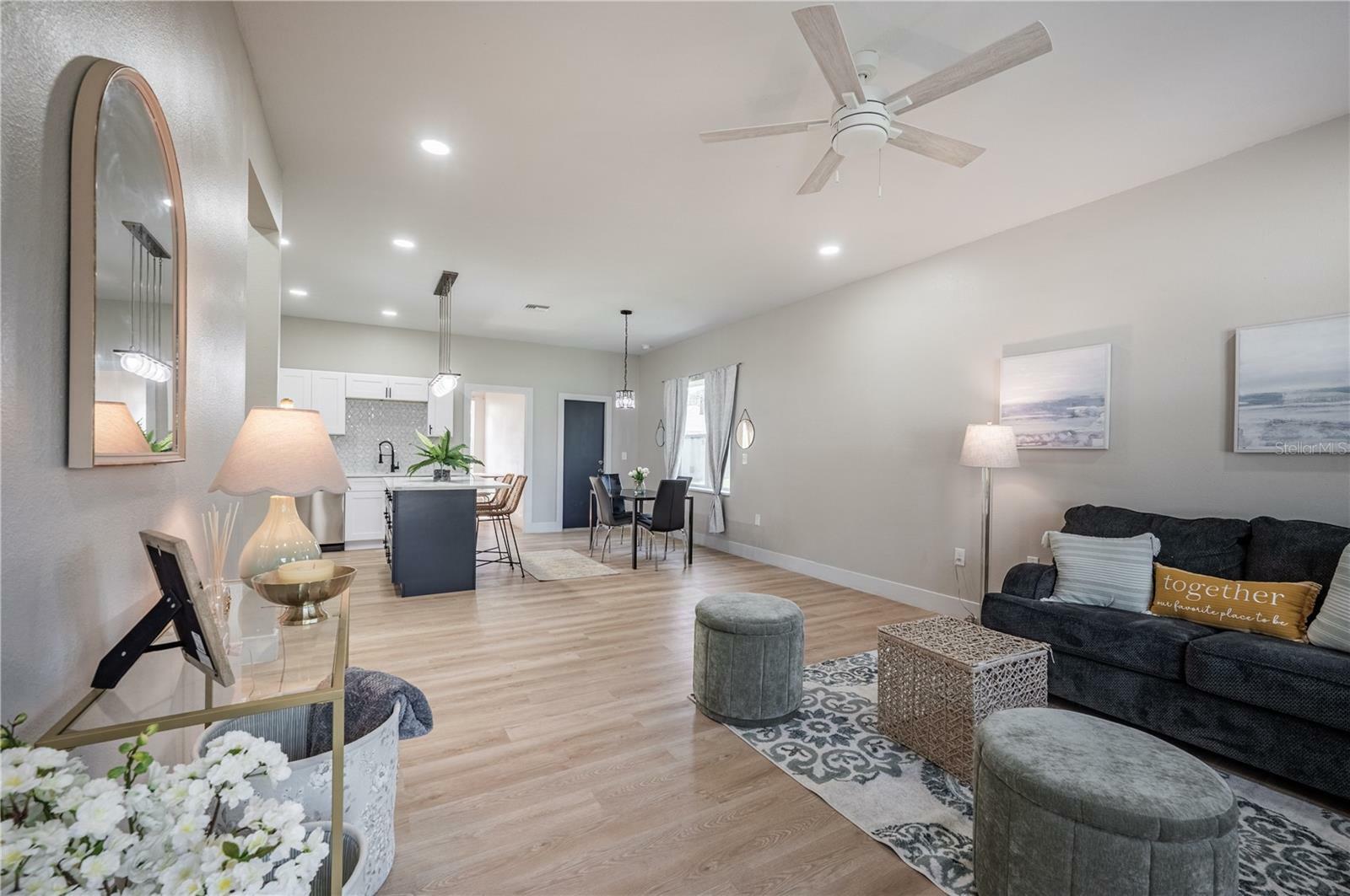Property Photo: 6215 N 44th Street FL 33610