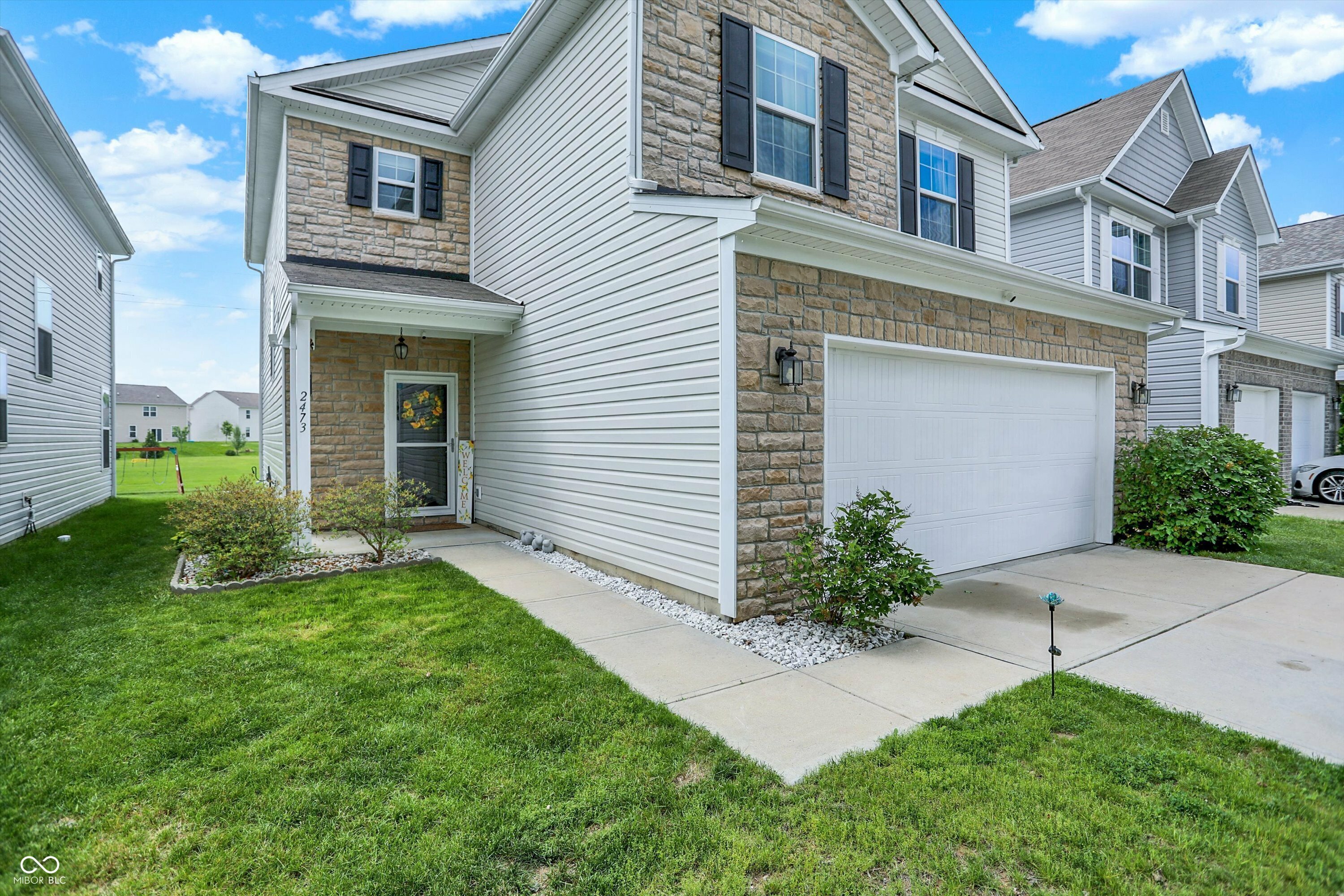 Property Photo: 2473 Shadow Bend Drive IN 47201