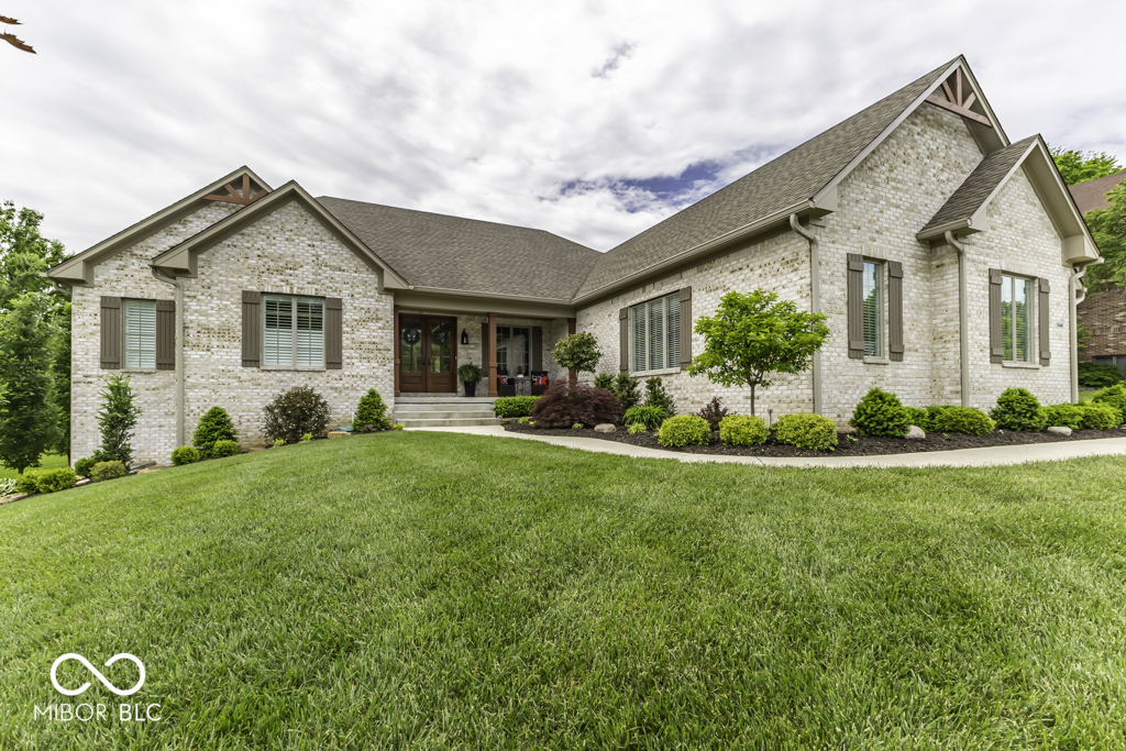 7648 Killarney Drive  Indianapolis IN 46217 photo