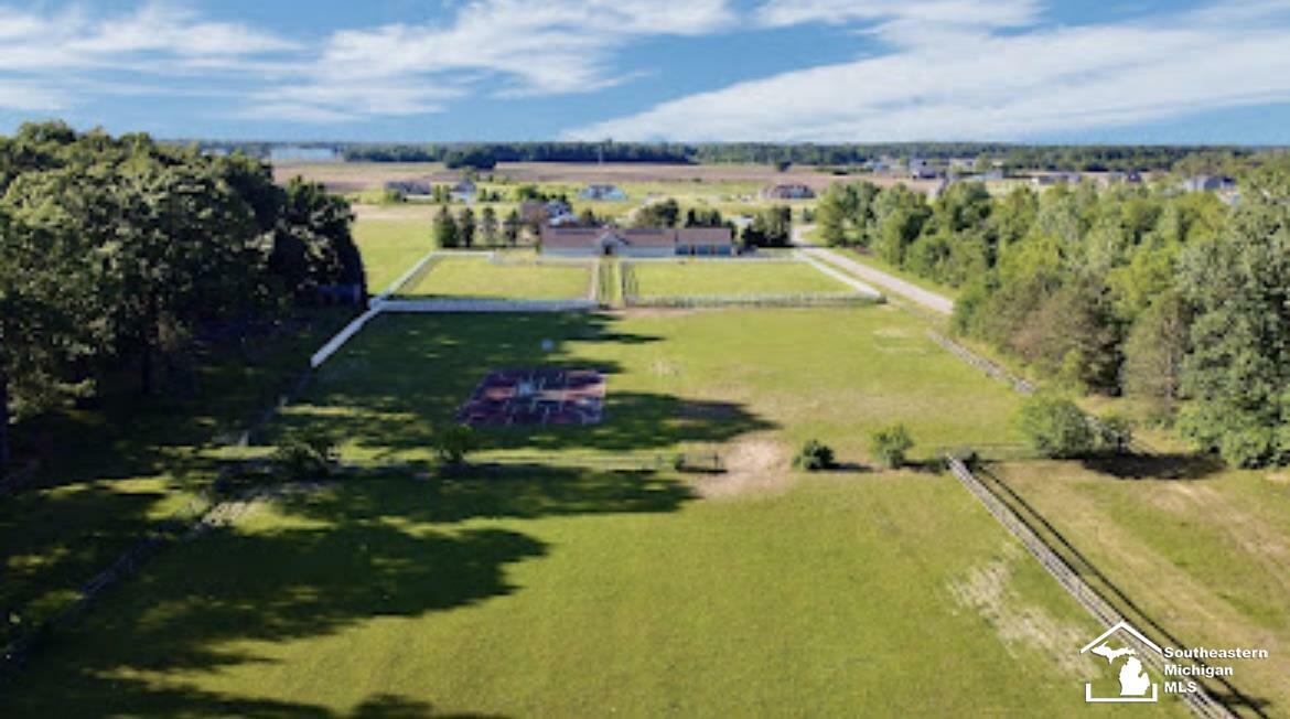 Property Photo: 1935 W Erie Road MI 48182