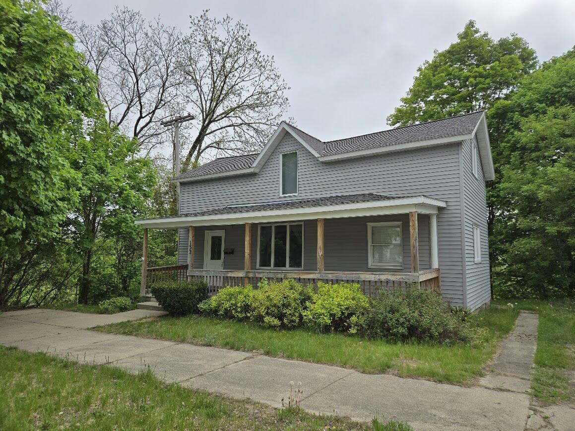 Property Photo:  132 N Stewart Street  MI 49307 