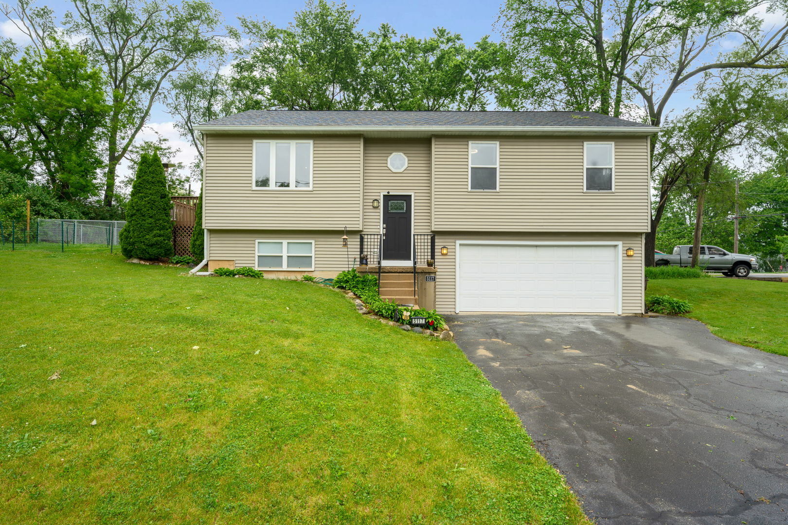 Property Photo:  5117 Lear Street  IL 60097 