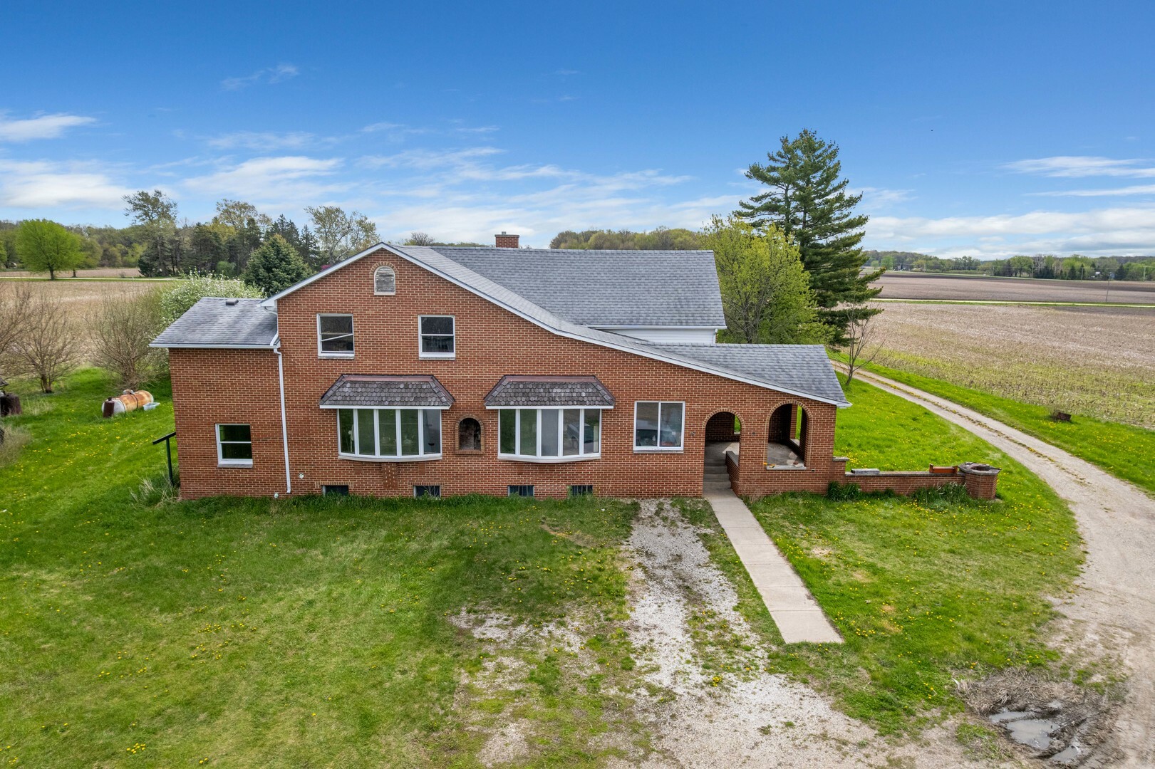 Property Photo: 16999 Barber Greene Road IL 60151