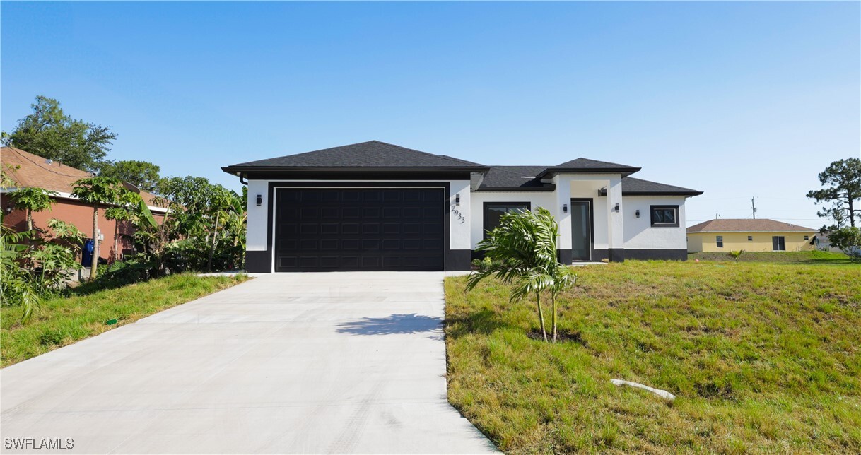 Property Photo: 2933 20th Street SW FL 33976