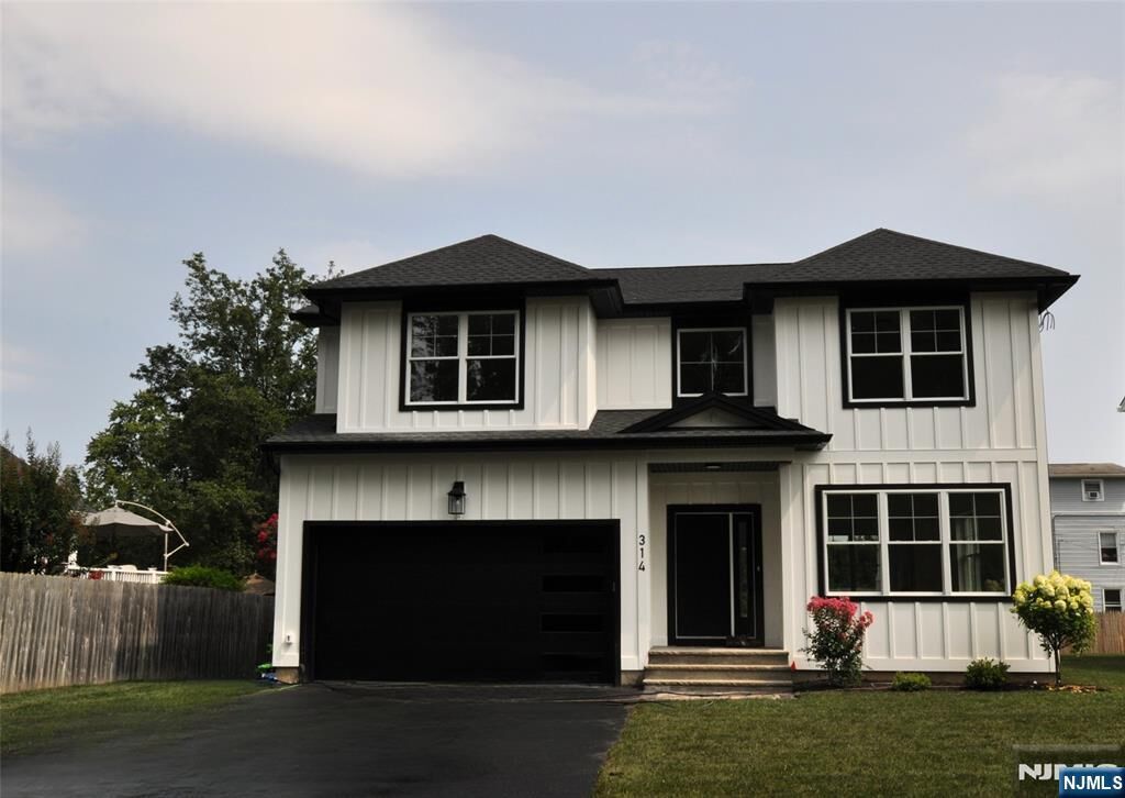 Property Photo: 314 Lambert NJ 07647