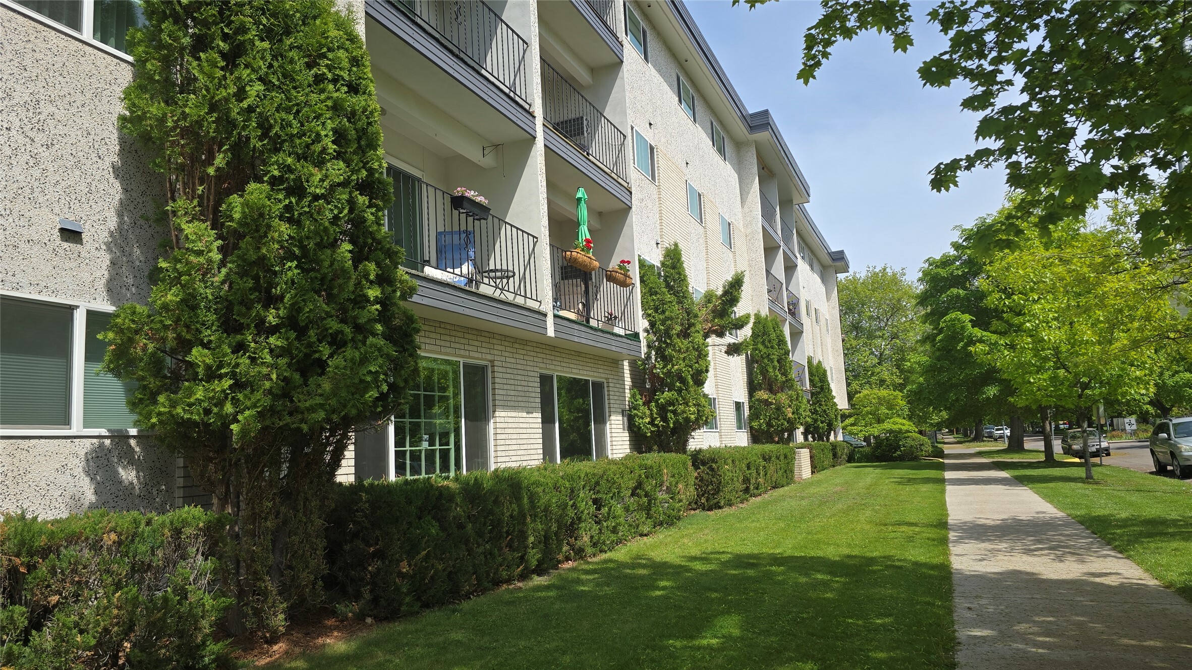 Property Photo: 951 Ronald Avenue 309 MT 59801