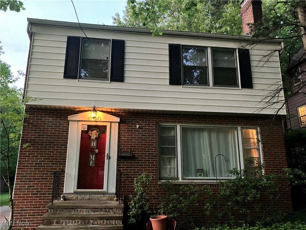 Property Photo:  1043 Allston Road  OH 44121 