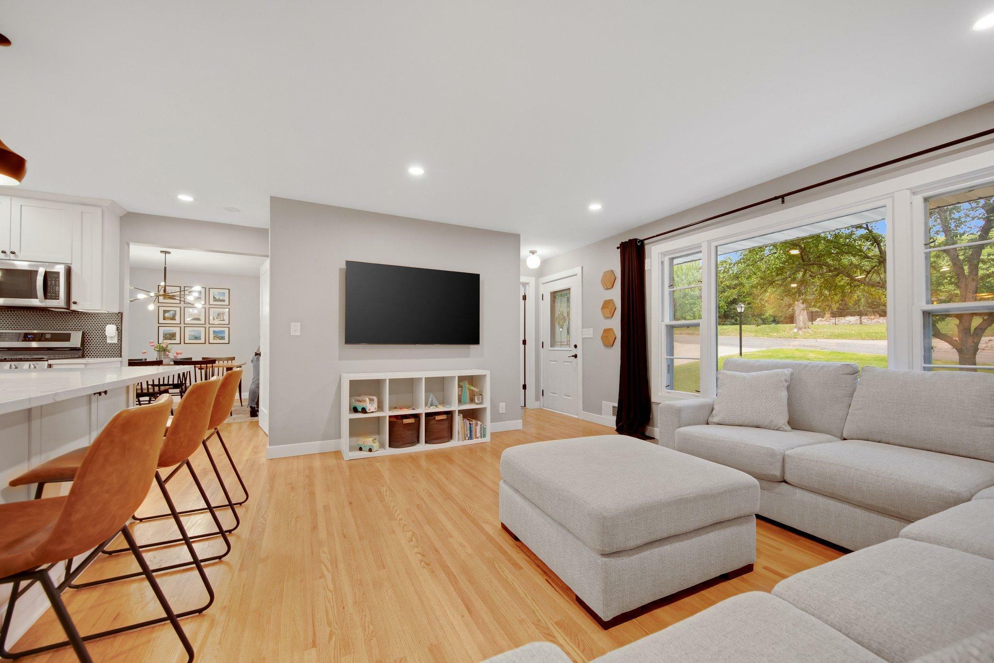 Property Photo:  2400 Oakwood Drive  MN 55306 