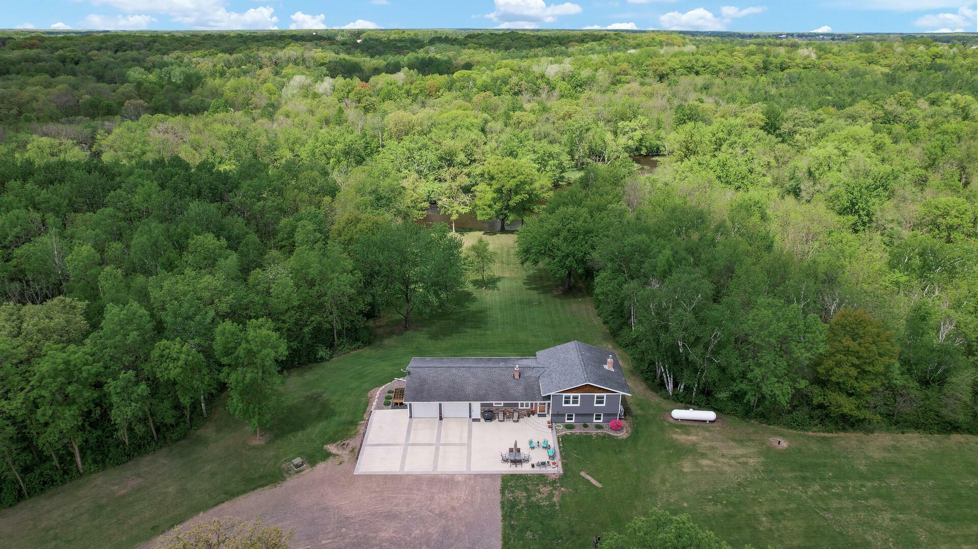 Property Photo: 11946 180th Street MN 56353