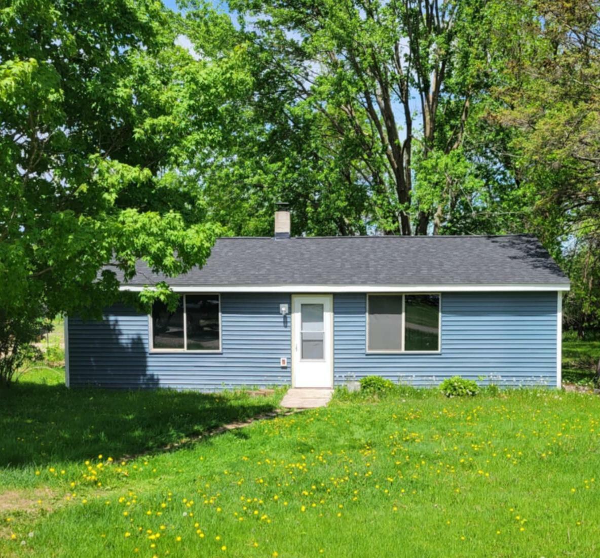 Property Photo: 310 Lincoln Street E MN 56318