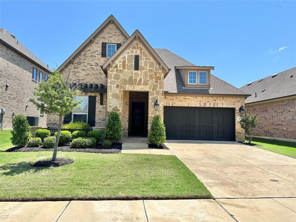 Property Photo:  4974 Gleneagle Drive  TX 75028 