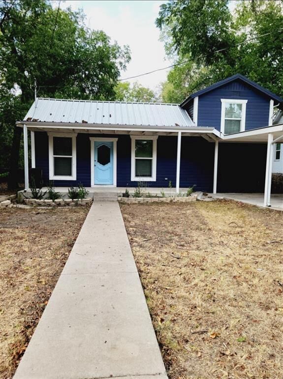 Property Photo:  311 Soward Avenue  TX 76086 