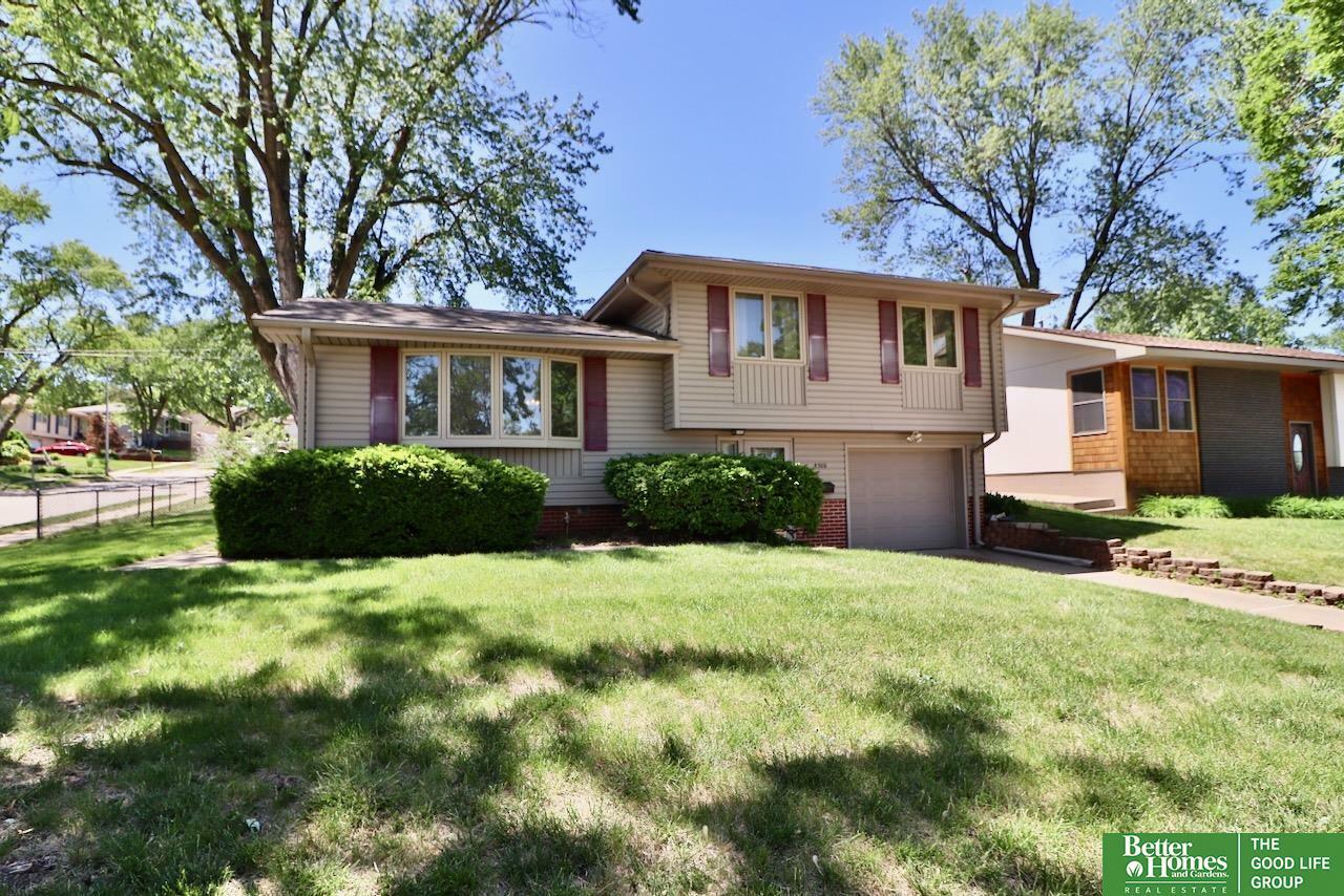Property Photo: 4306 N 91st Street NE 68134