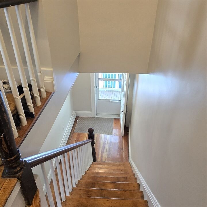 Property Photo:  173 Cypress St 2  MA 02459 