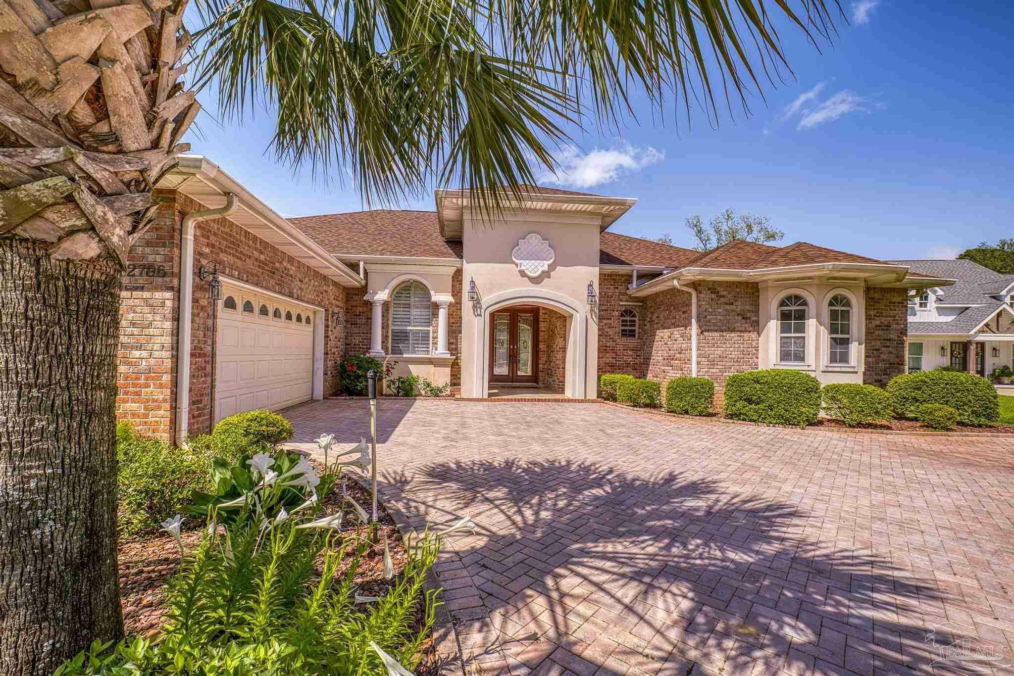Property Photo: 2796 Pebble Beach Dr FL 32566