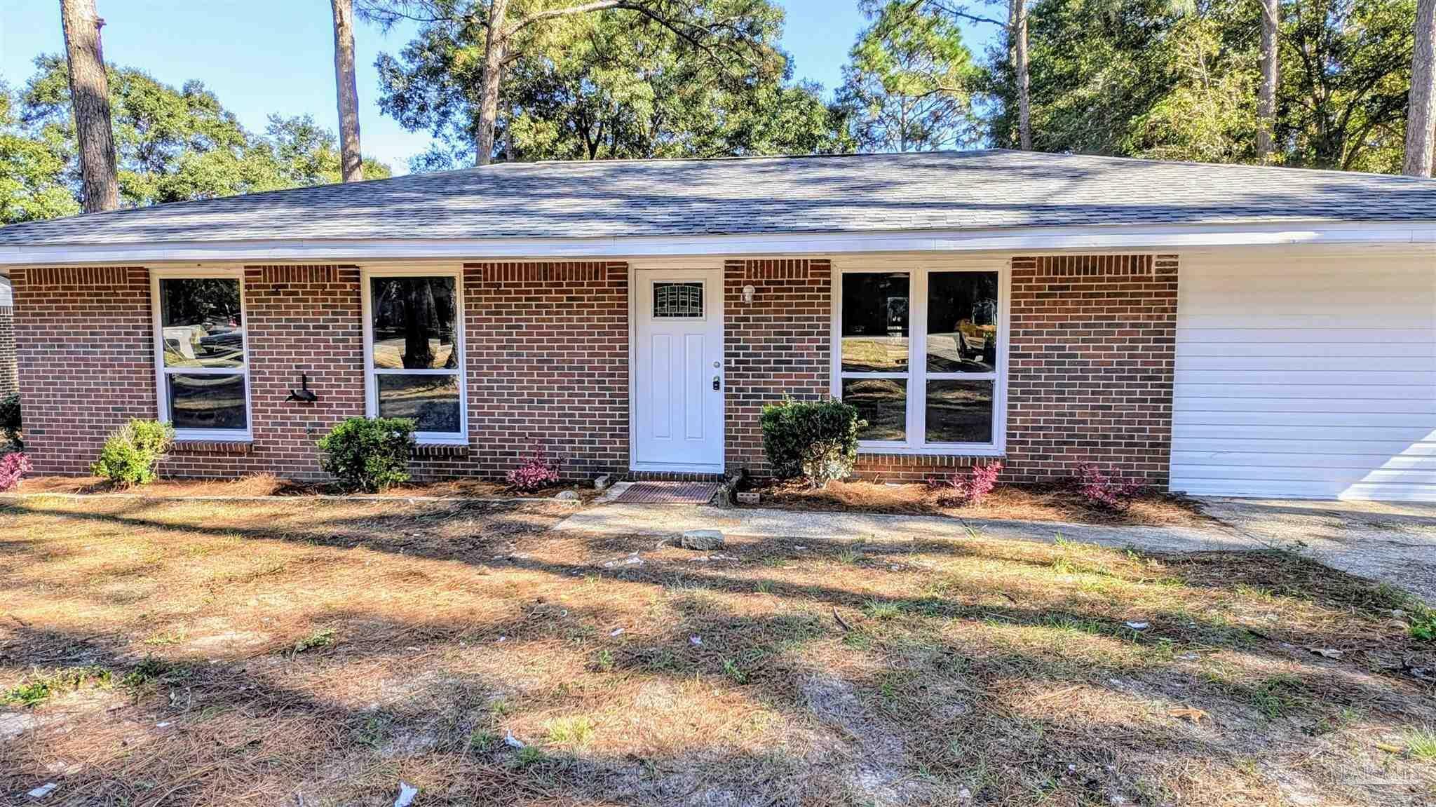 6818 Roundup Ln  Milton FL 32570 photo