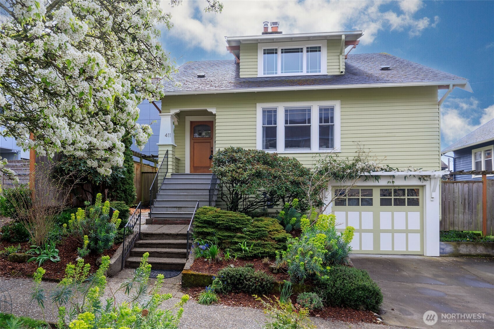 Property Photo: 411 NW 56th Street WA 98107