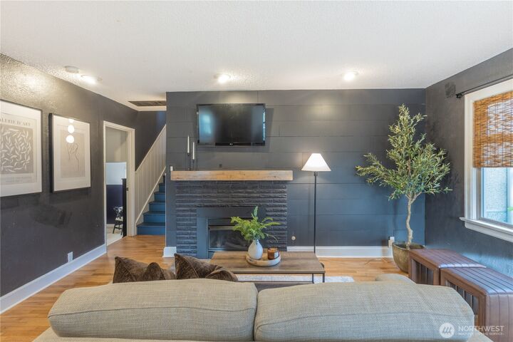 Property Photo: 2010 13th Avenue NW WA 98371