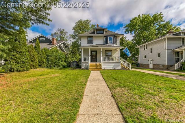 Property Photo:  607 E Lincoln Avenue  MI 48067 