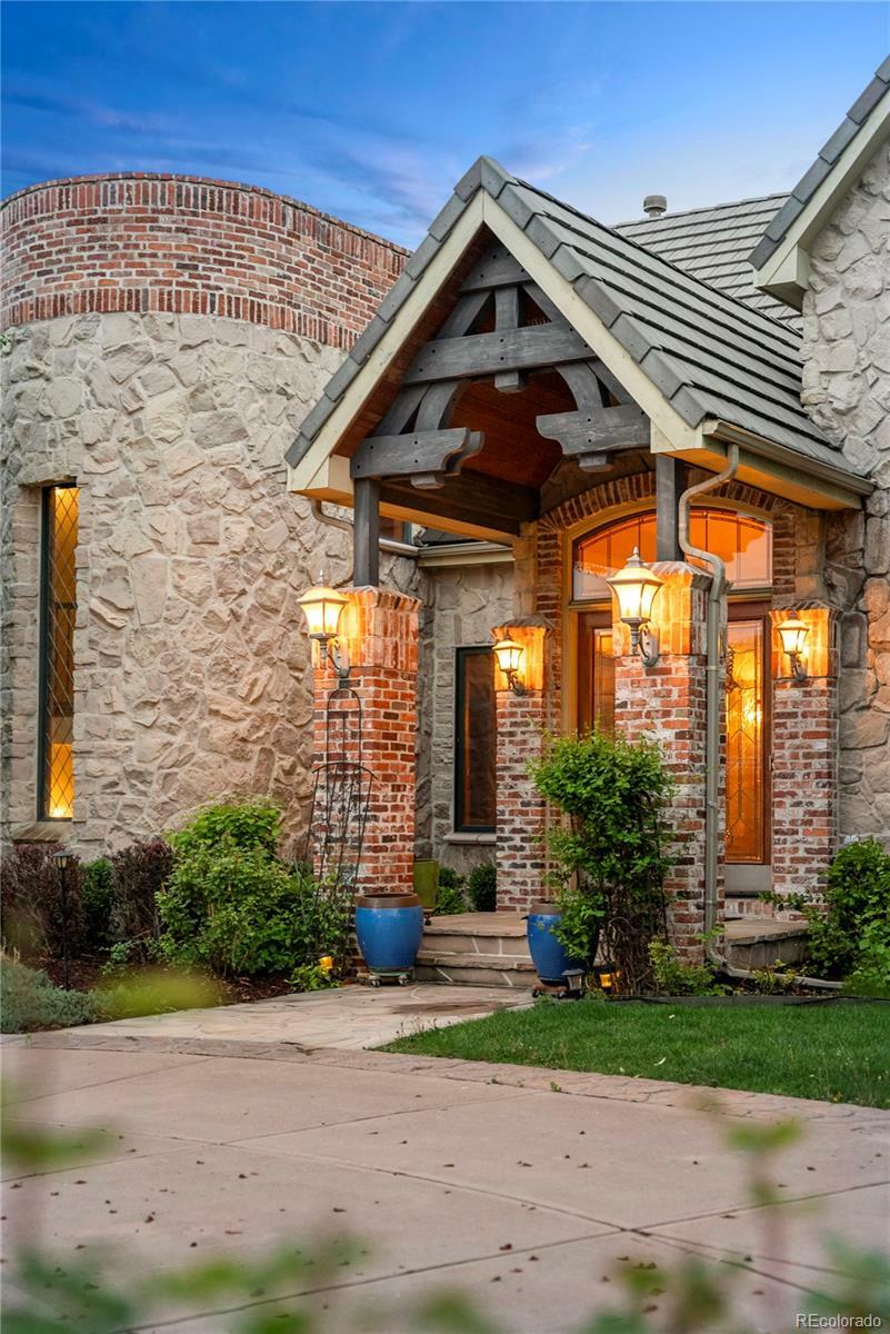 Property Photo: 4 Redhawk Run CO 80113