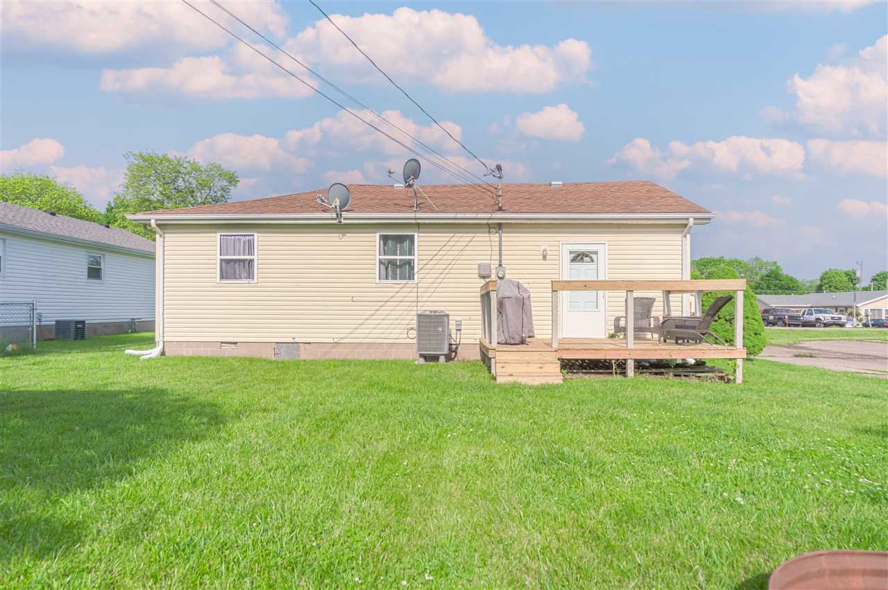 Property Photo:  208 Holly Street  IN 47331 