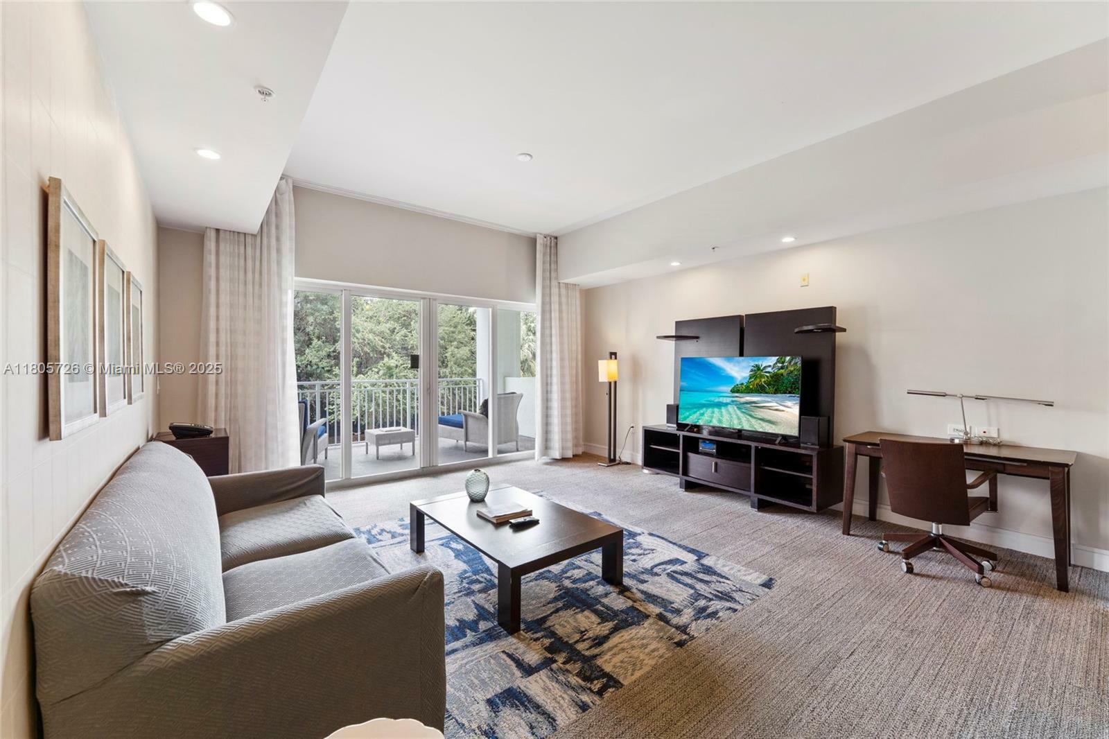 Property Photo: 5300 NW 87th Ave 1112 FL 33178
