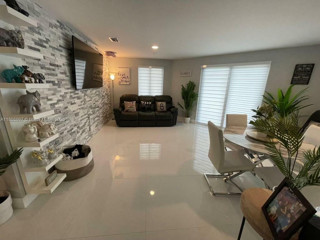 Property Photo: 10950 NW 82nd St 208 FL 33178