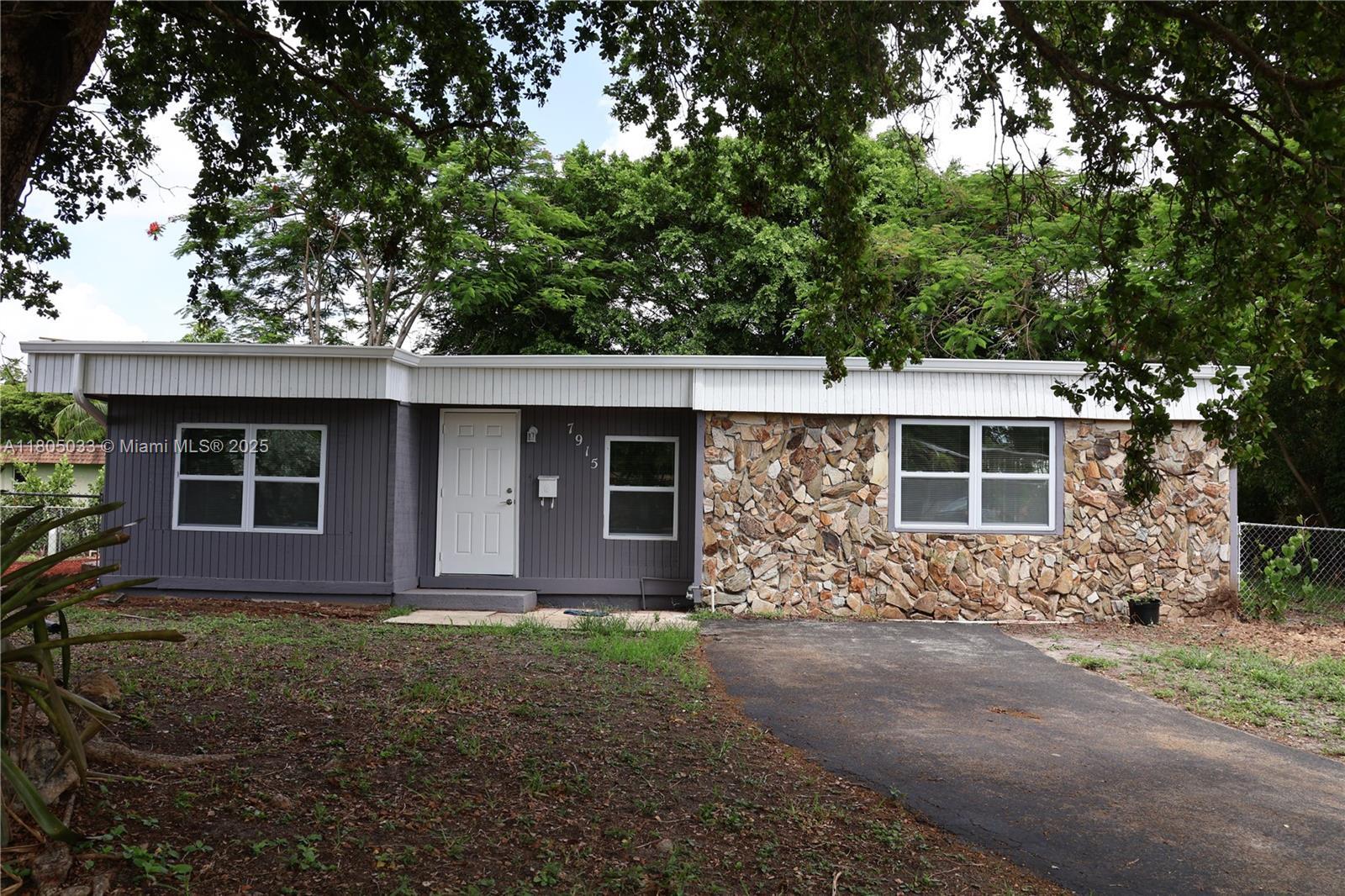 Property Photo:  7915 NW 73rd Ave  FL 33321 