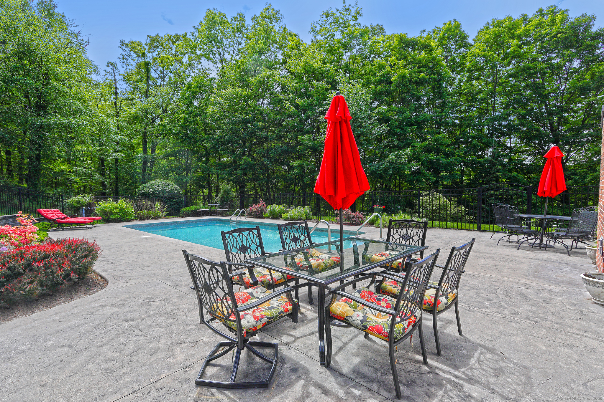 Property Photo: 250 Wooding Hill Road CT 06524