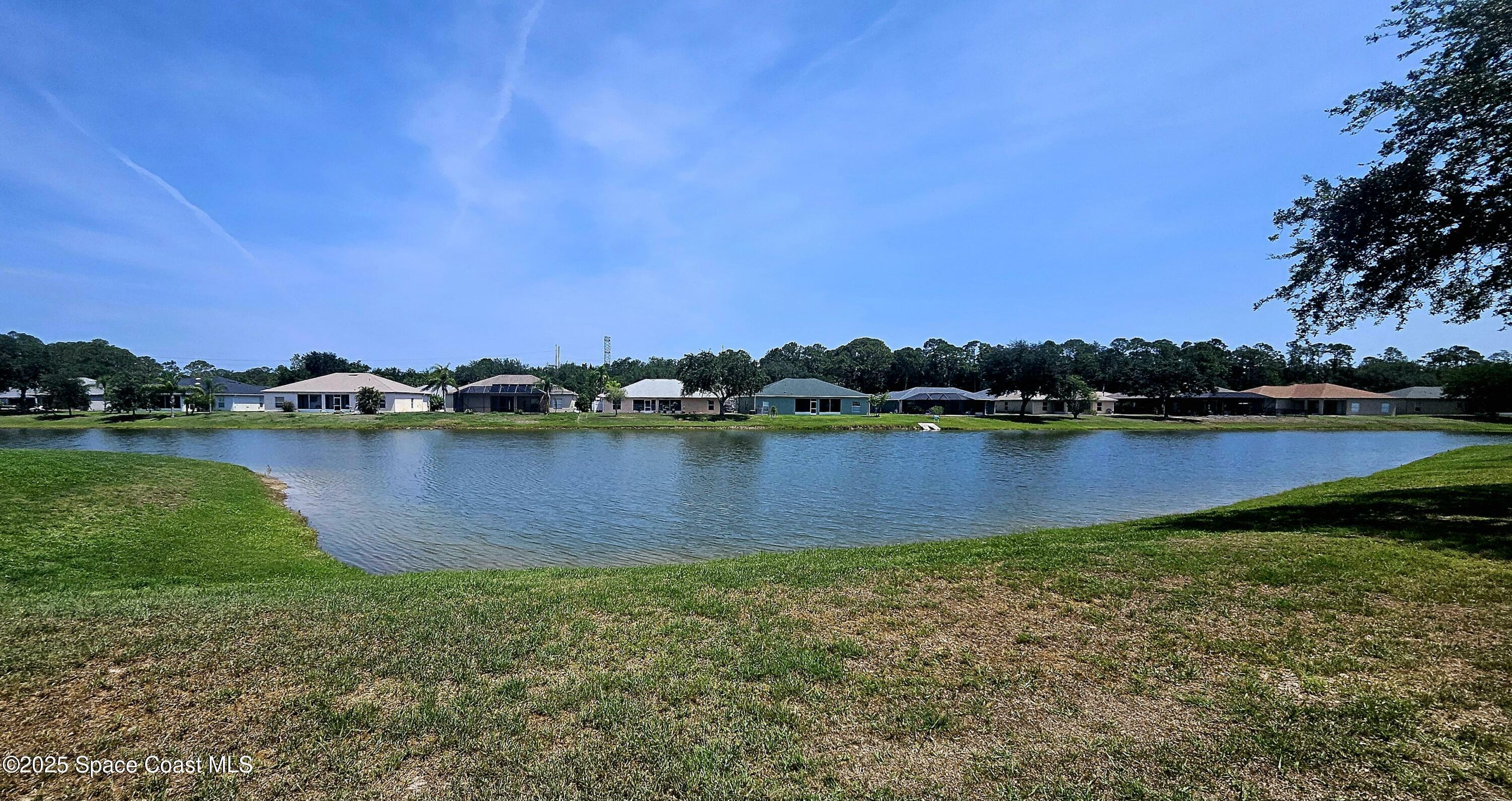 Property Photo:  5290 Cinnamon Fern Boulevard  FL 32927 