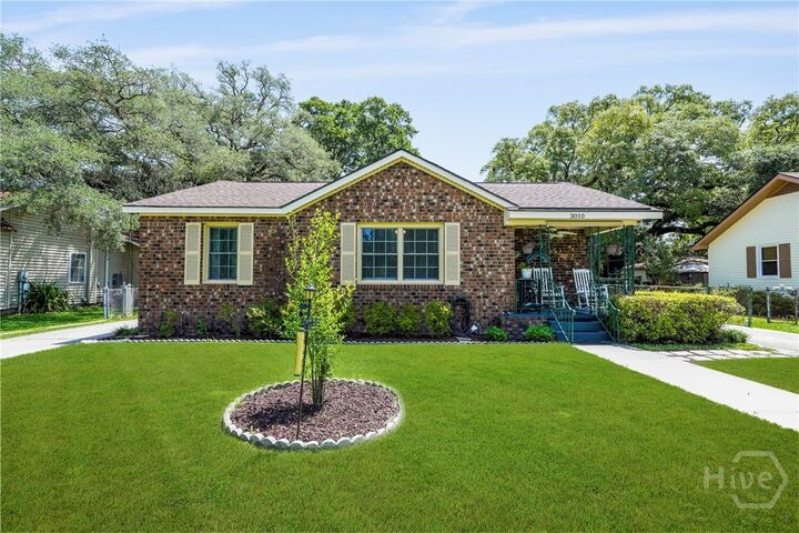 3010 Leonard Street  Thunderbolt GA 31404 photo