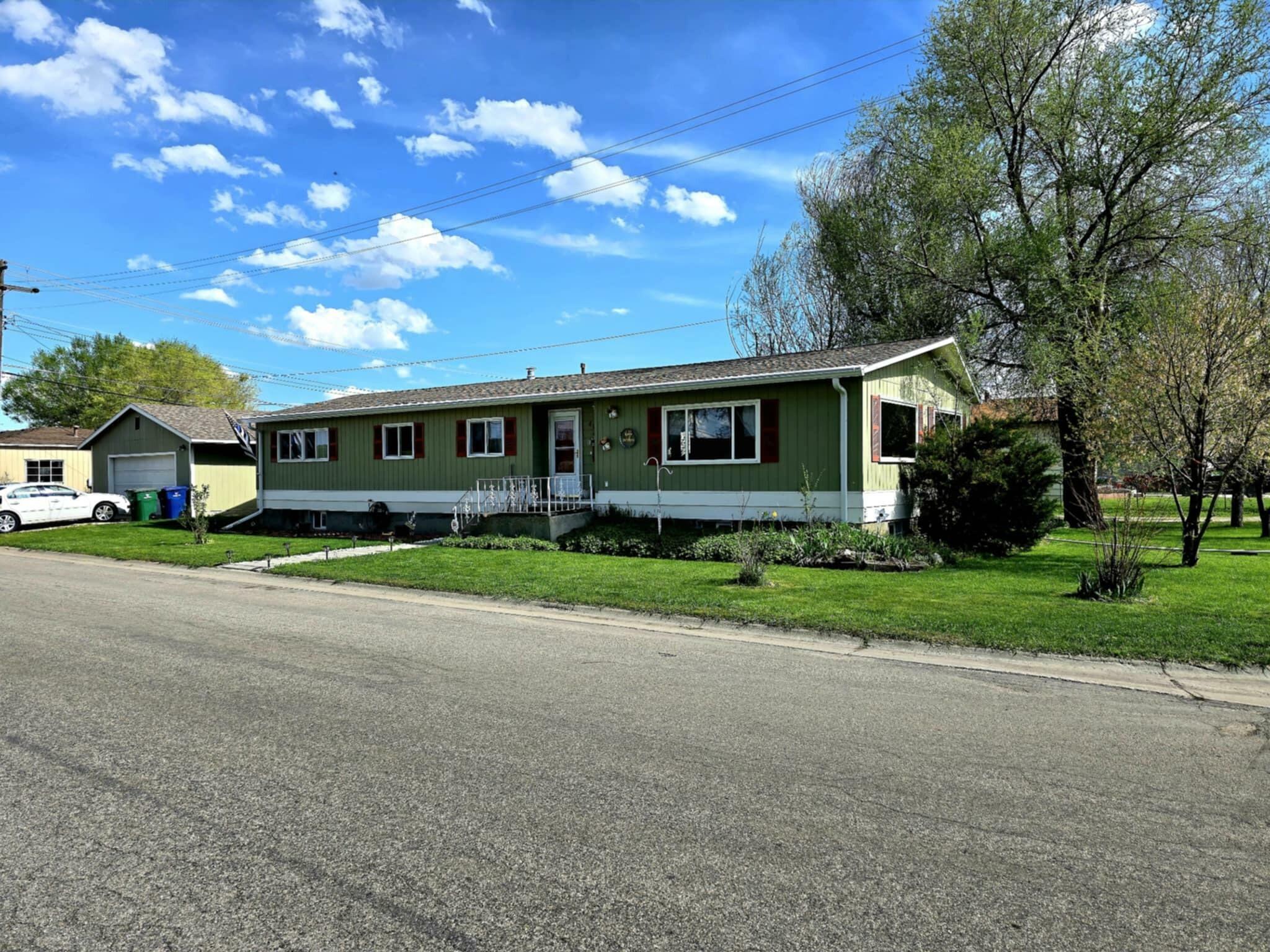 Property Photo: 48 W 14th Street WY 82801