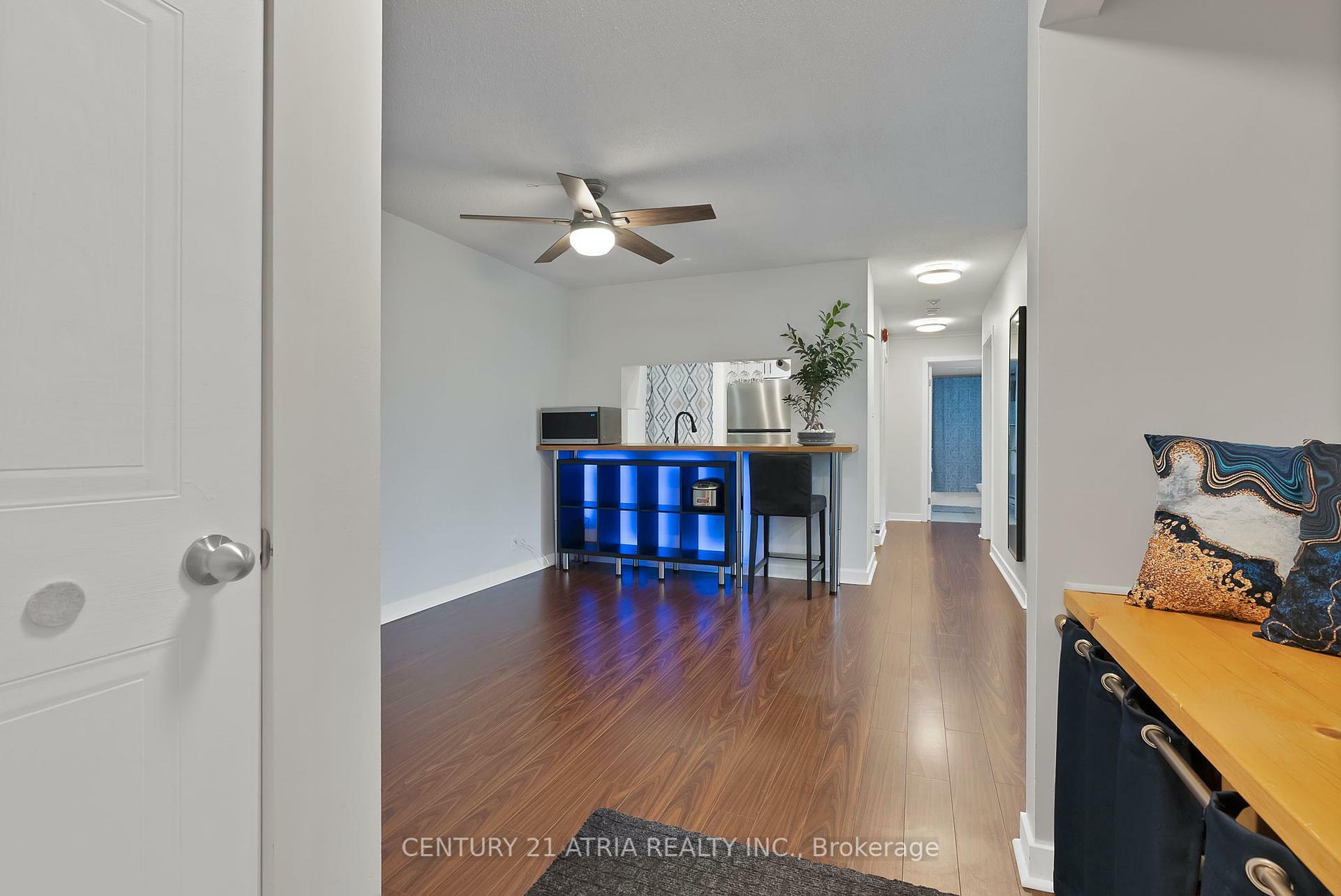 Property Photo: 65 Trailwood Drive 523 ON L4Z 3L1