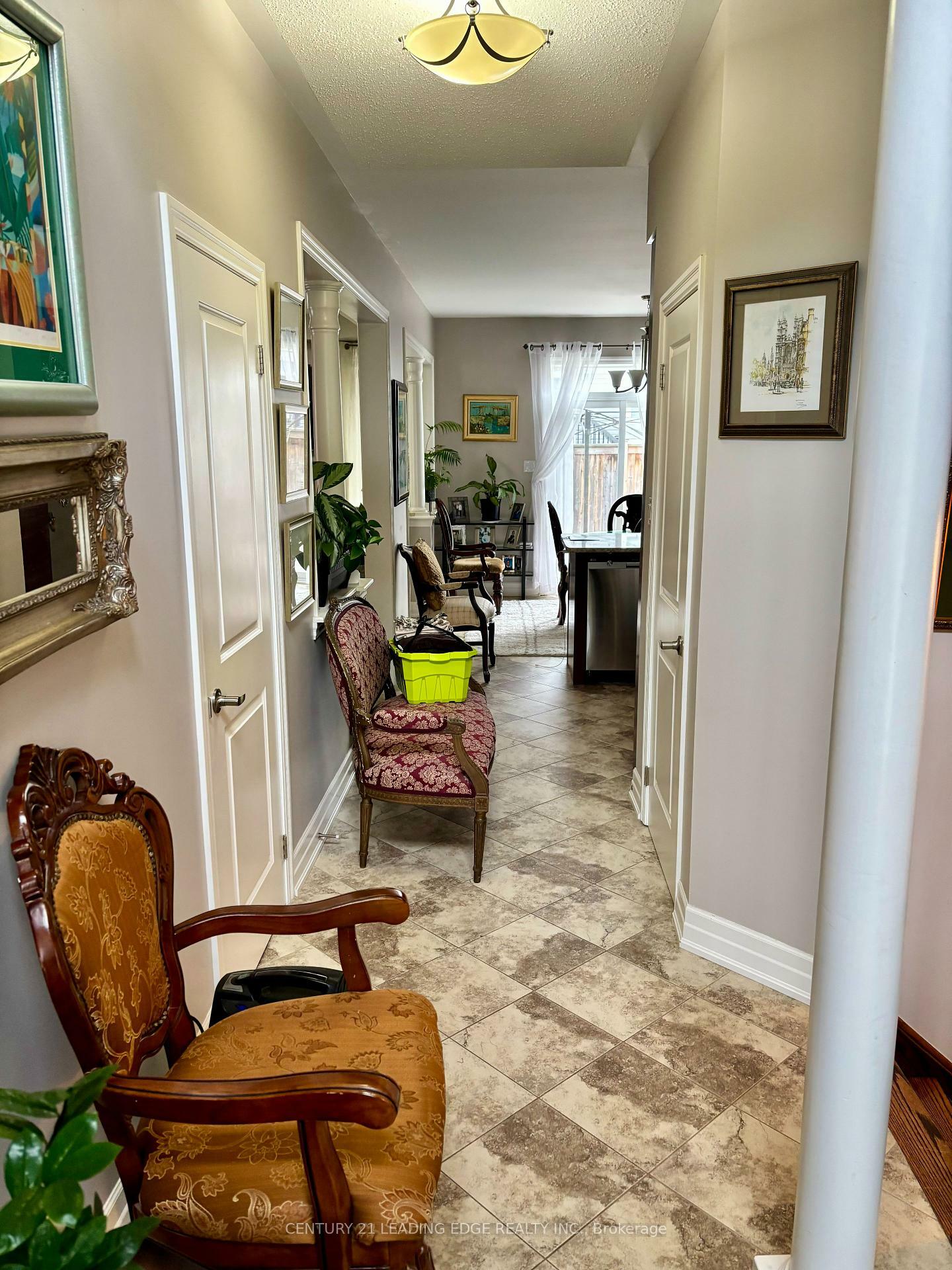 Property Photo: 83 Thornlodge Drive ON L4P 0B6