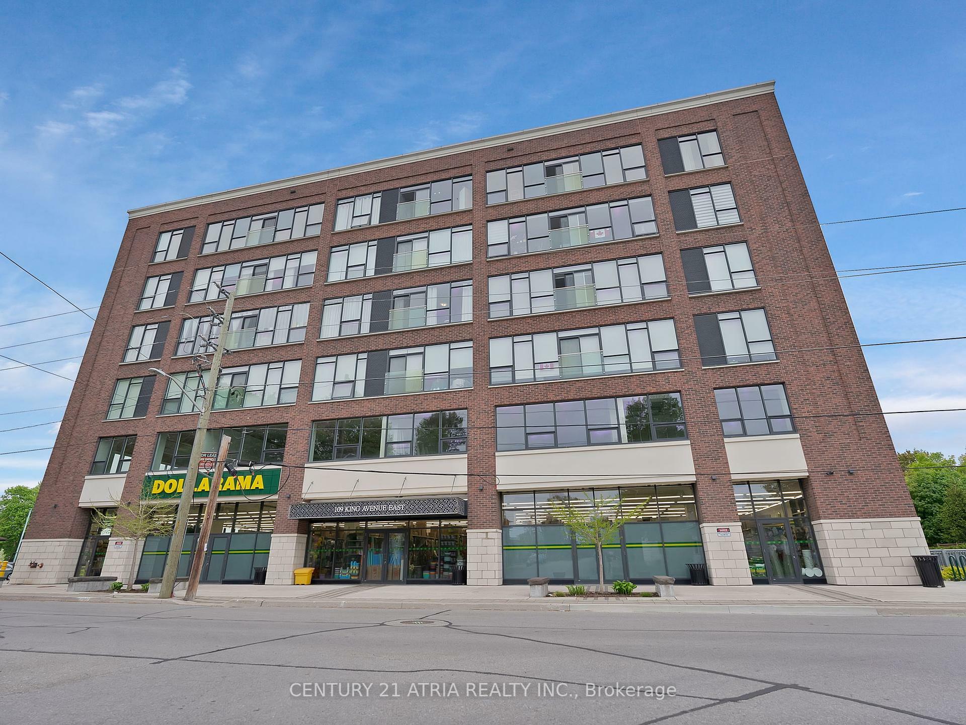 Property Photo: 109 King Avenue E 2 ON L1B 0V5