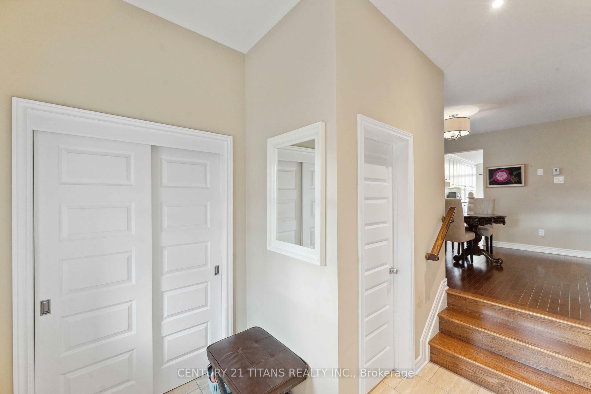 Property Photo: 812 Ashenvale Way ON K4A 0R3